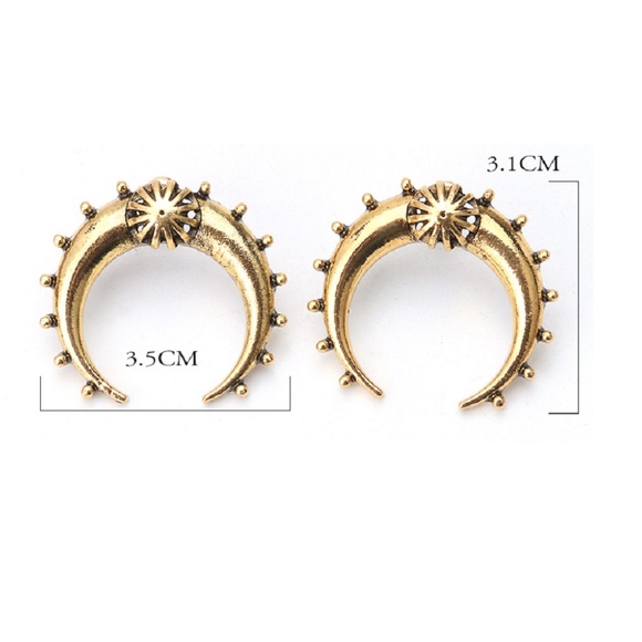 vintage gold rebel earrings - Picture 8 of 8